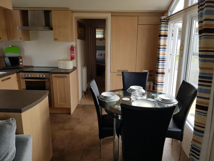 Home From Home Cosy Caravan Bembridge Luaran gambar